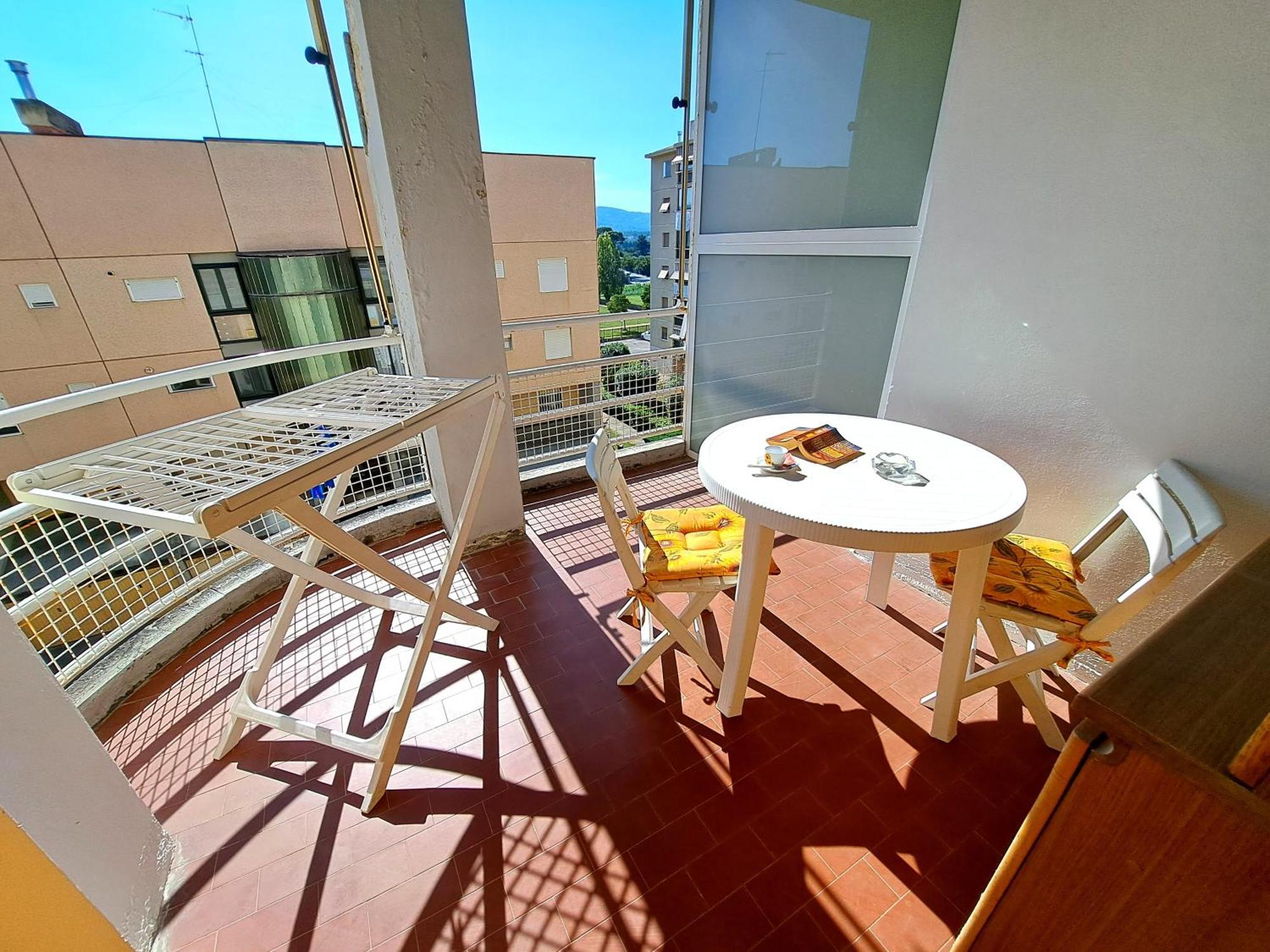 Appartamento Giotto - Free Parking ลีวอร์โน ภายนอก รูปภาพ