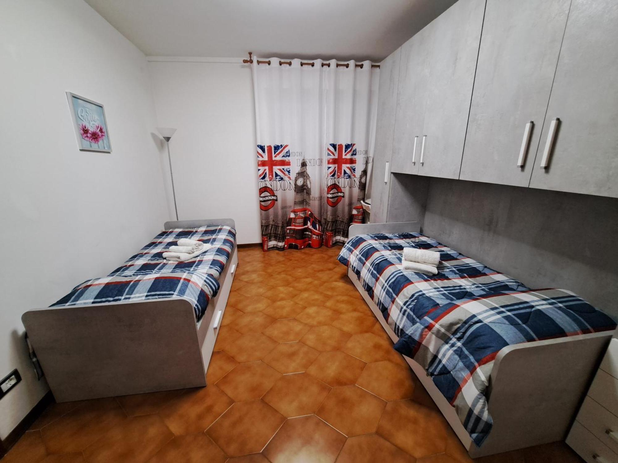 Appartamento Giotto - Free Parking ลีวอร์โน ภายนอก รูปภาพ
